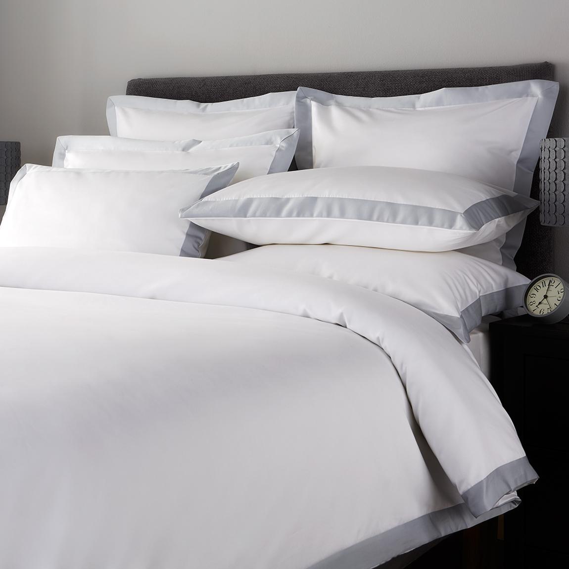 800TC Wide Border Double Duvet Cover, White/Ice Grey main product photo