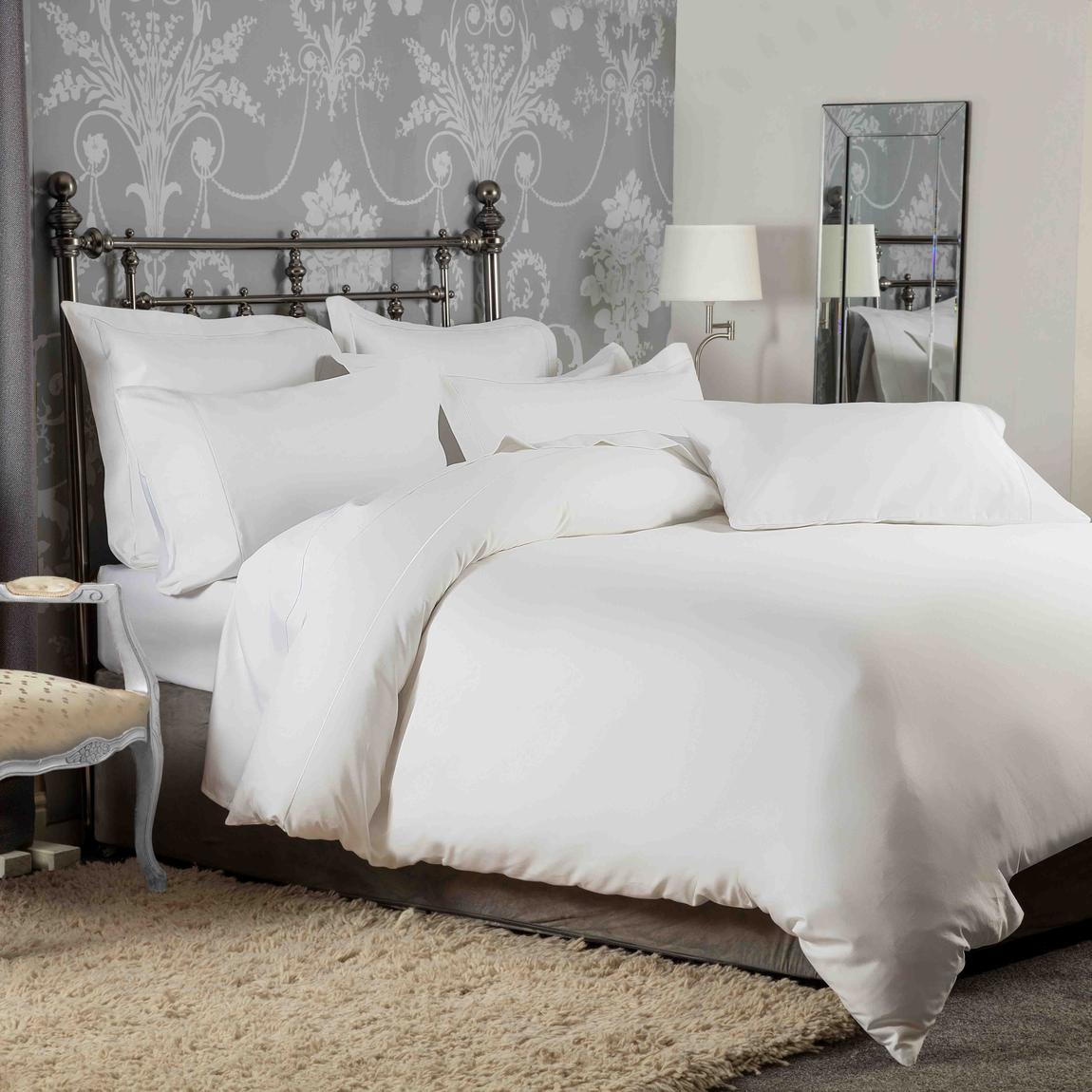 Belledorm Hotel 1200 Thread Count Duvet Cover,Superking White main product photo