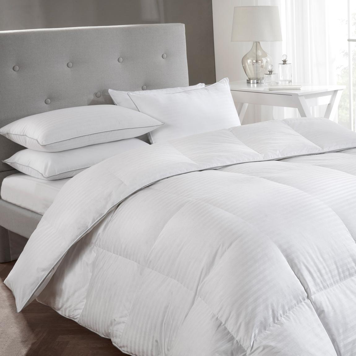 White Goose Down Super King 13.5 Tog Duvet main product photo