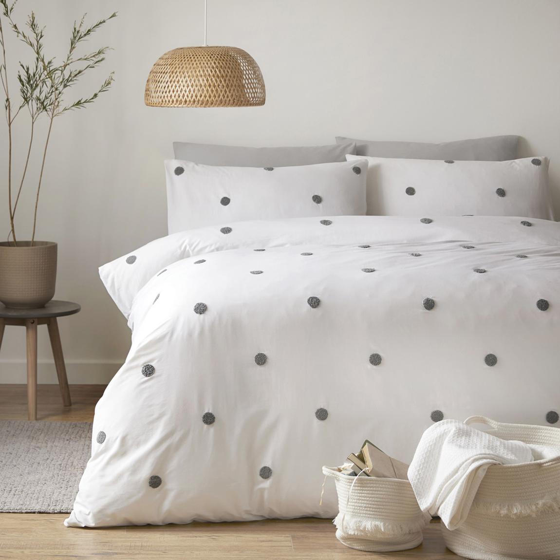 Dot Garden Single Duvet Cover Set, White/Slate main product photo