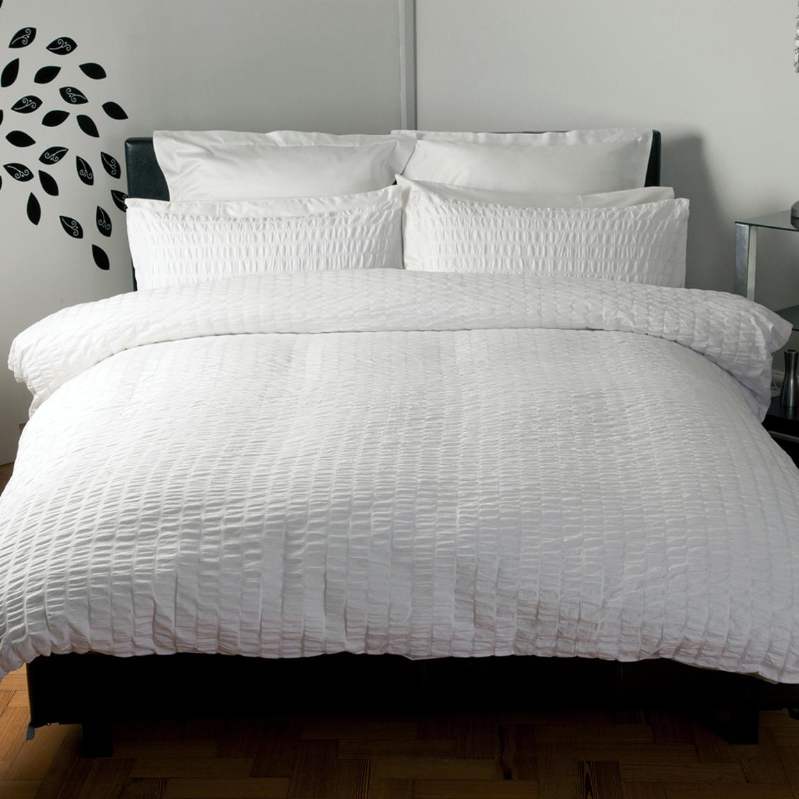 Lincoln Double Duvet Cover Set, White main product photo