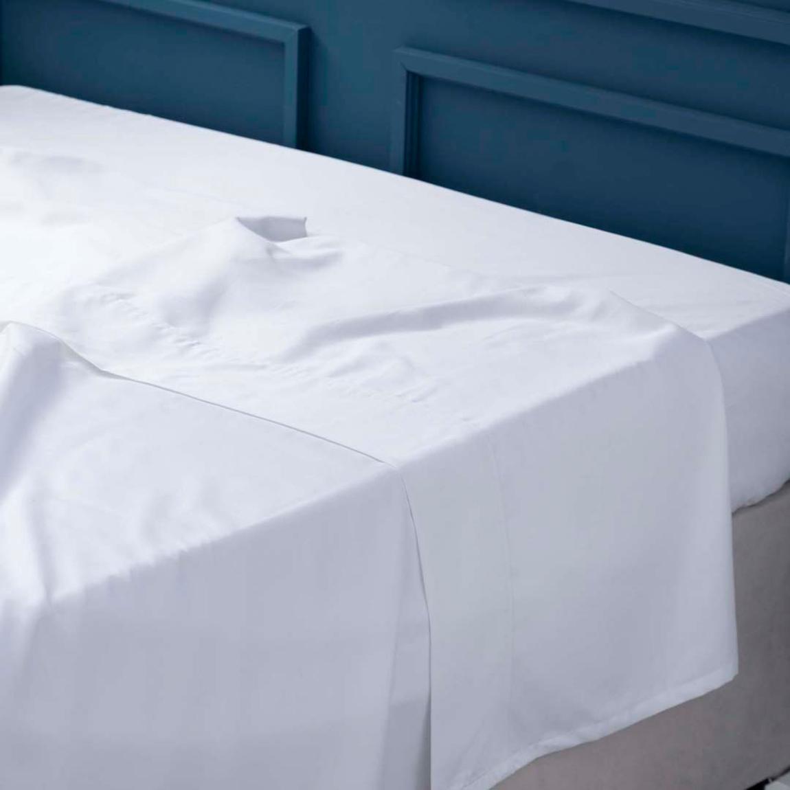 600Tc Sateen Super King Flat Sheet, White main product photo