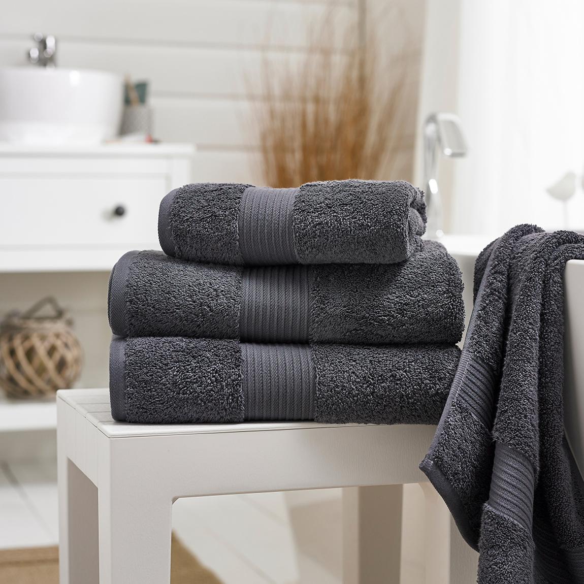 Bliss Pima Pair of Bath Towels, Carbon main product photo