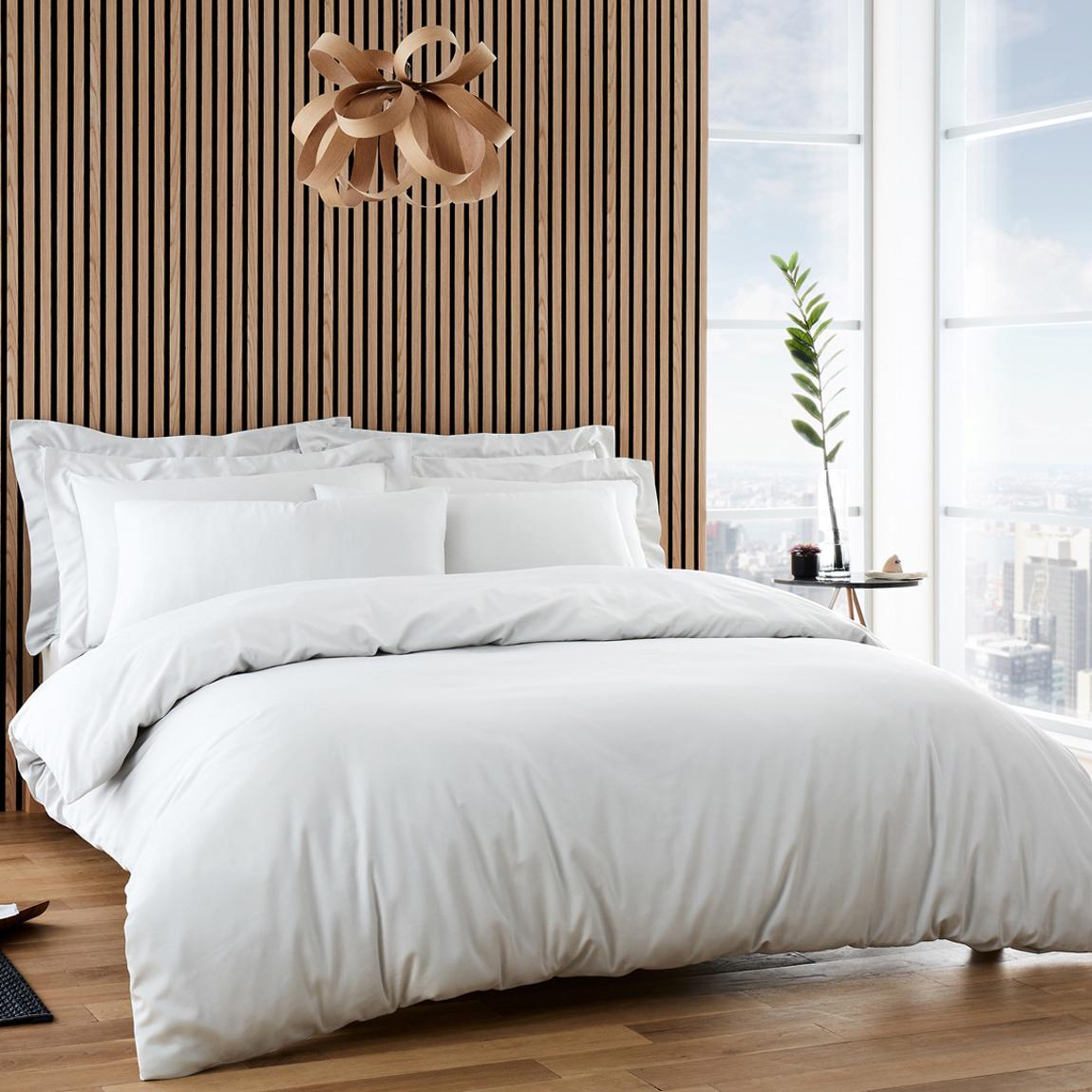 320TC Double Duvet Cover Set, White main product photo