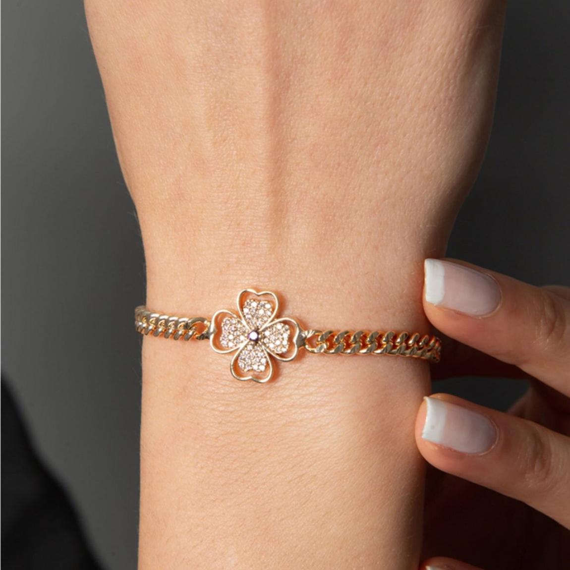 White & Gold Cleef Bracelet main product photo