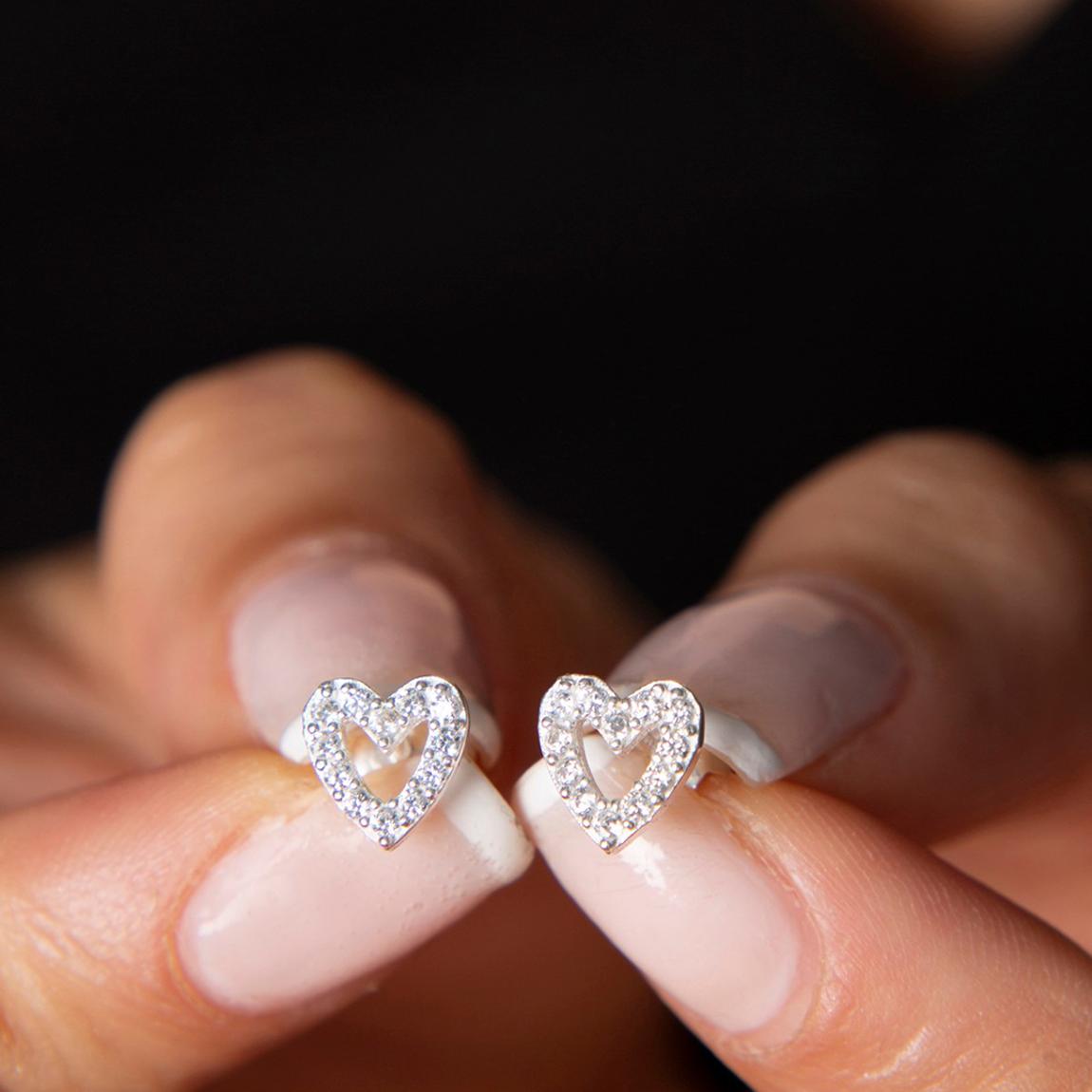 Silver Heart Earringss main product photo