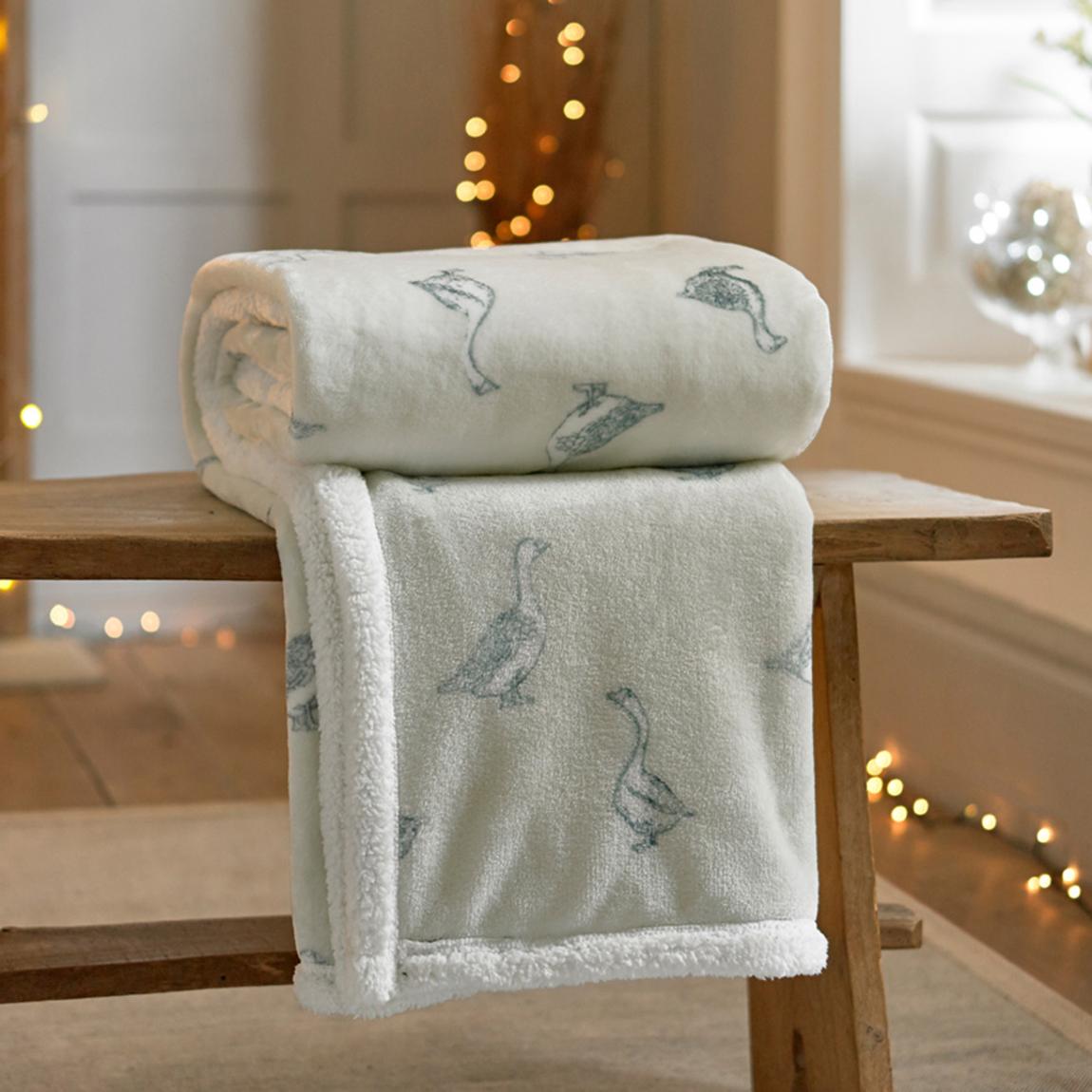 Geese 140x180cm Throw, Grey main product photo