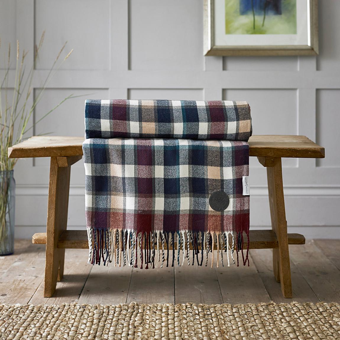 Artillery Tartan Acrylic 140x185cm Throw, Natural/Red main product photo