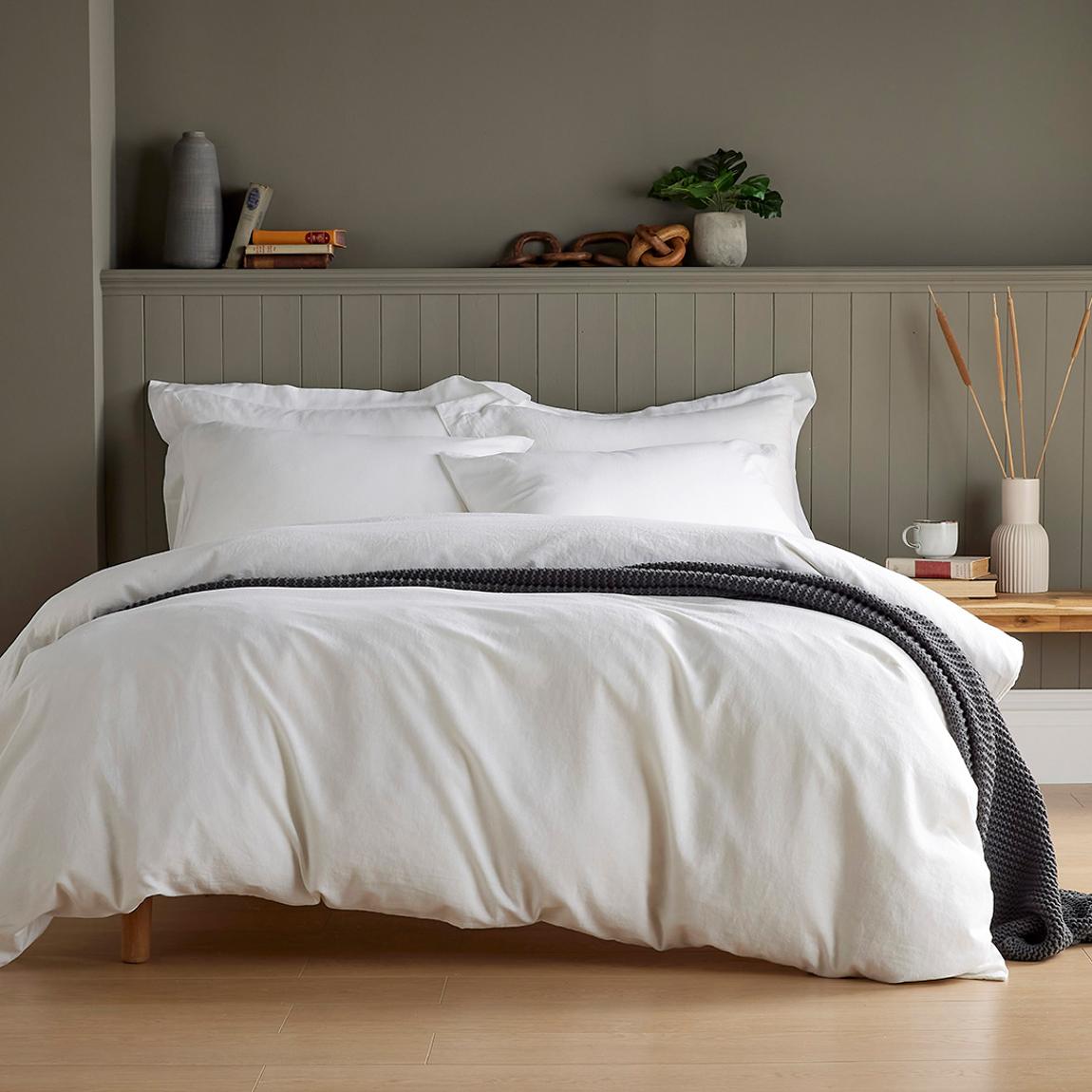 Linen Blend Superking Duvet Cover, White main product photo