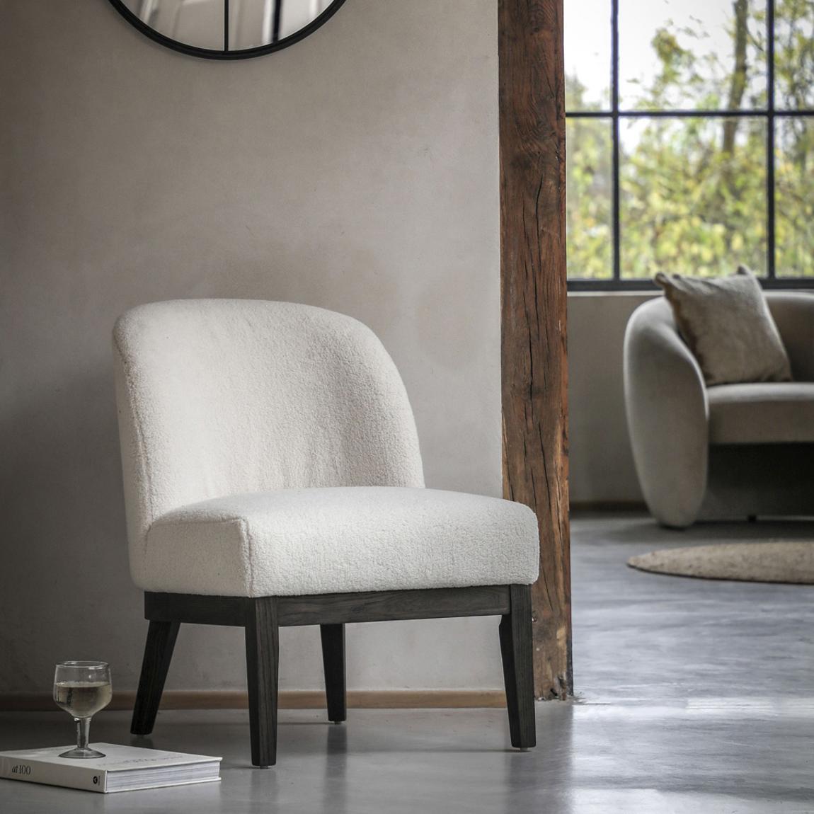 Mondai Chair, Vanilla main product photo