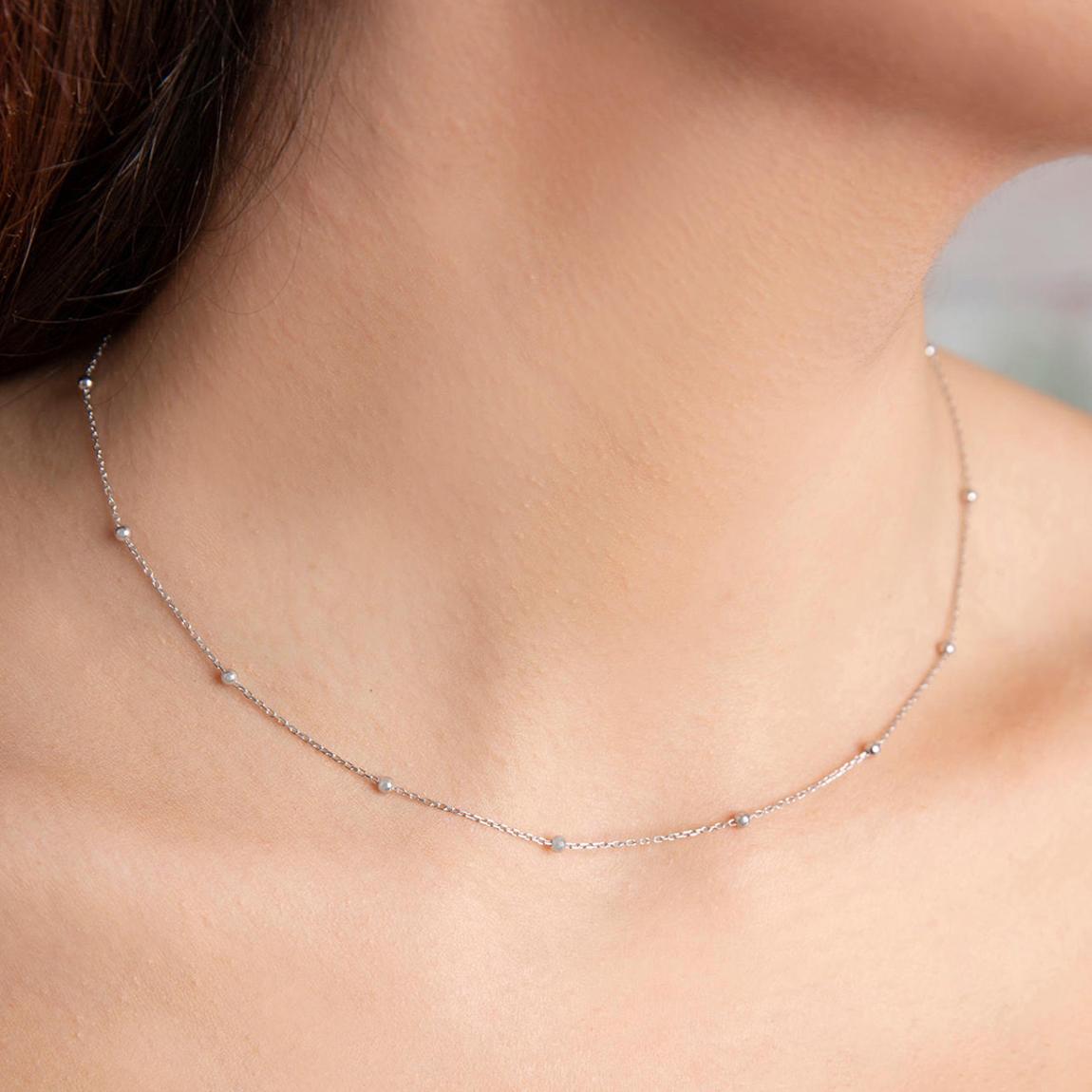 Silver Necklace main product photo