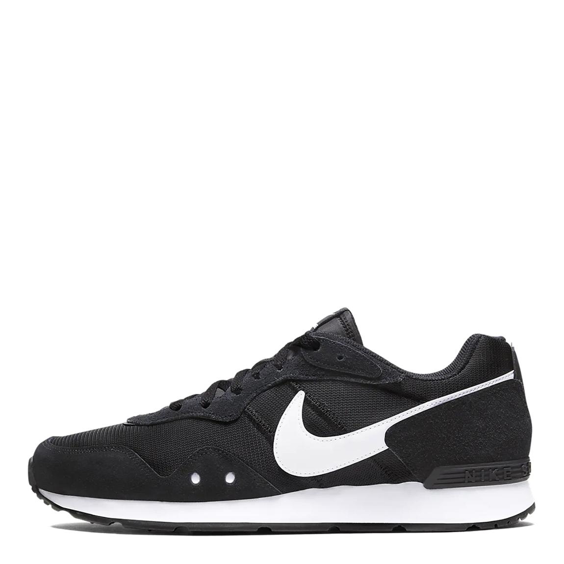 Men's Grey/White Nike Venture Runner Trainers main product photo