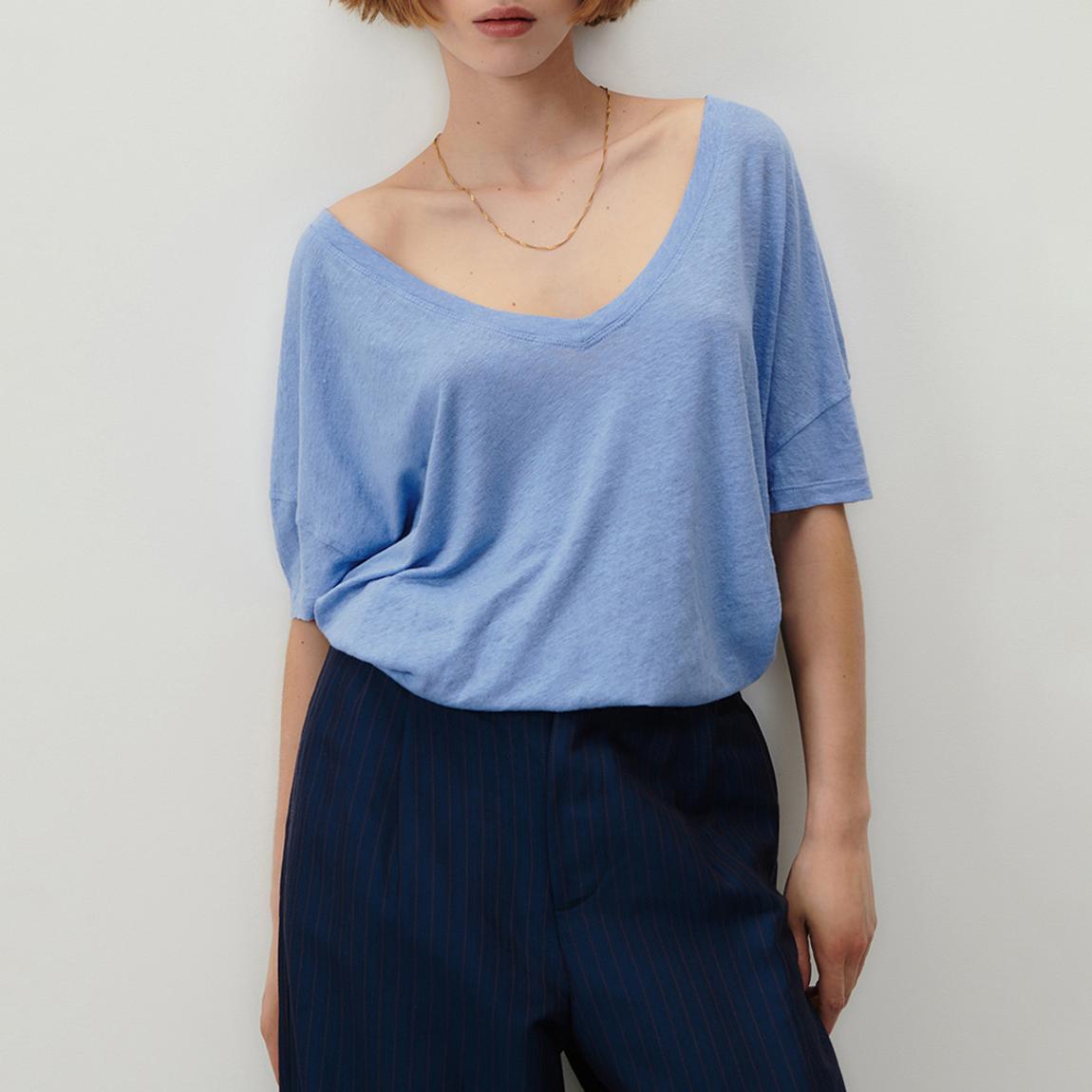 Pale Blue Pobsbury V-Neck Linen T-Shirt main product photo