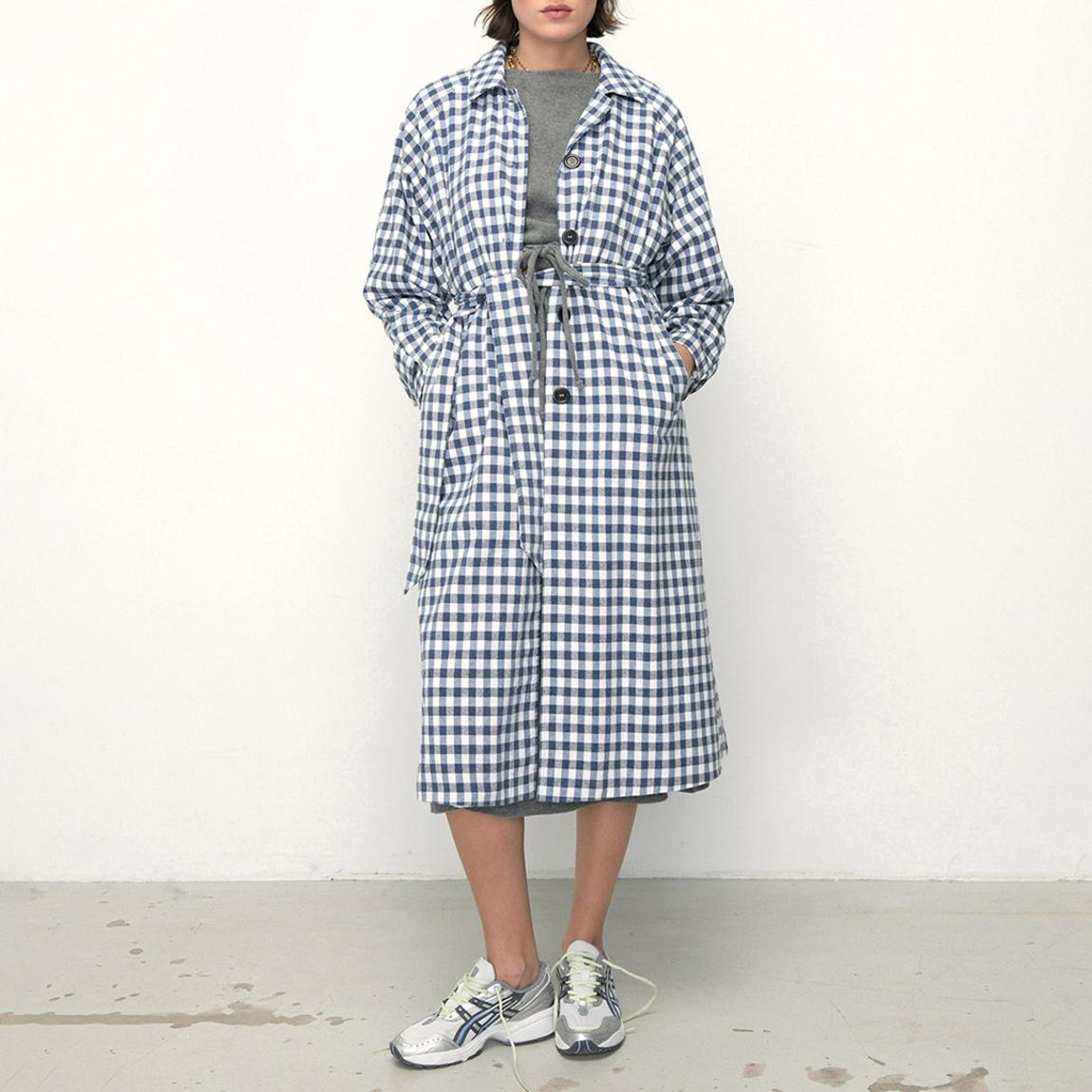 Blue Check Oyabay Coat main product photo
