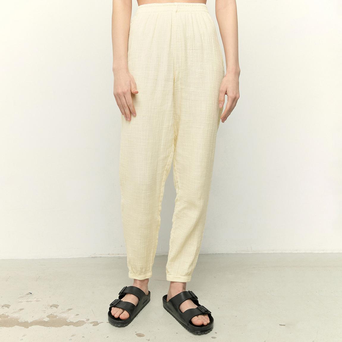 Ecru Oyobay Pant main product photo