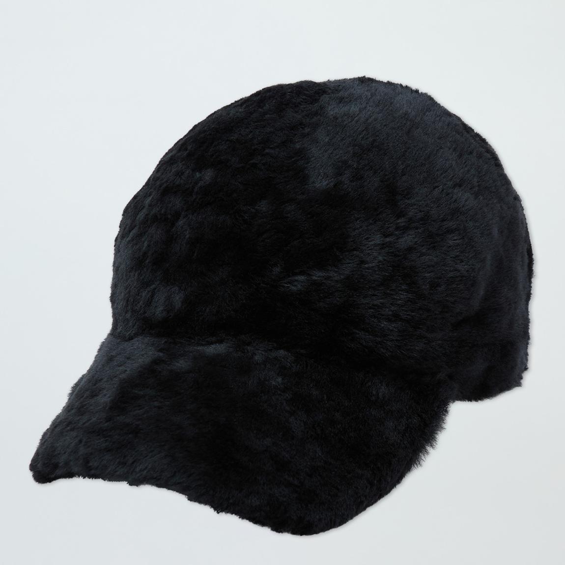 Black Shearling Cap main product photo