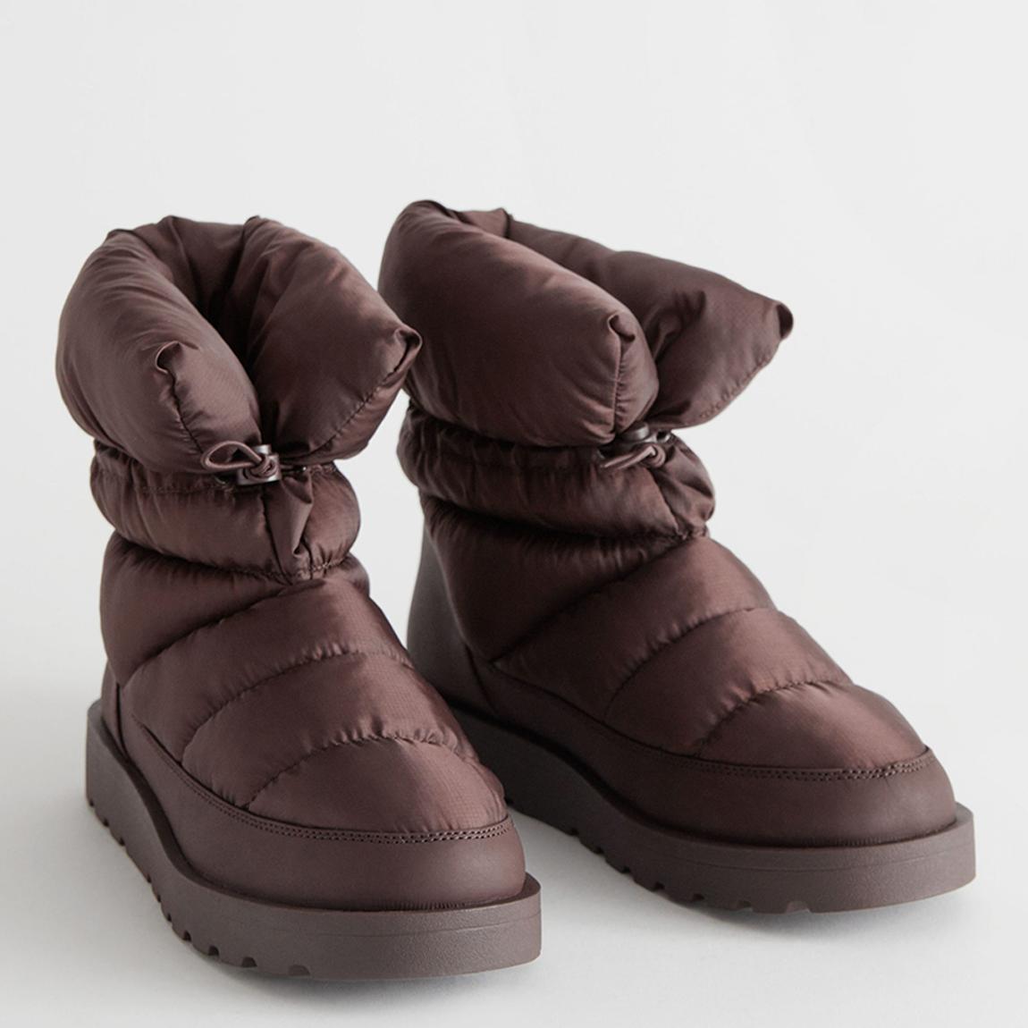 Brown Elinor boot main product photo
