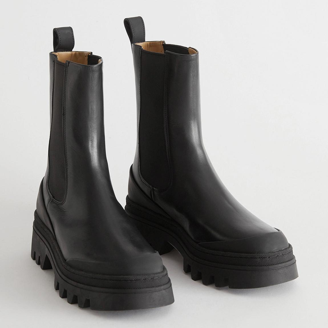 Black Wanda Leather Boots main product photo