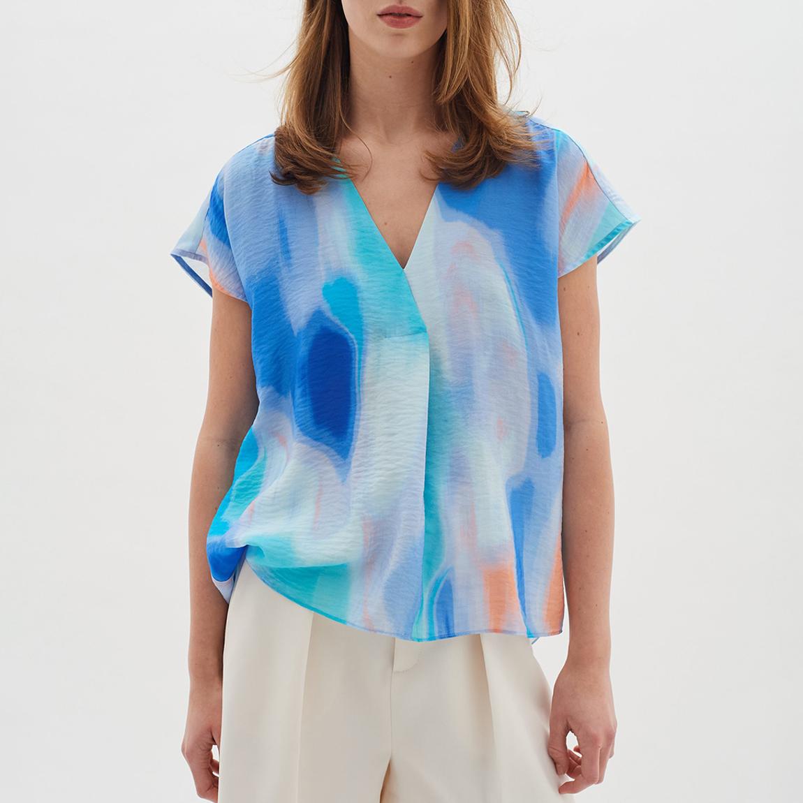 Blue Tarai Top main product photo