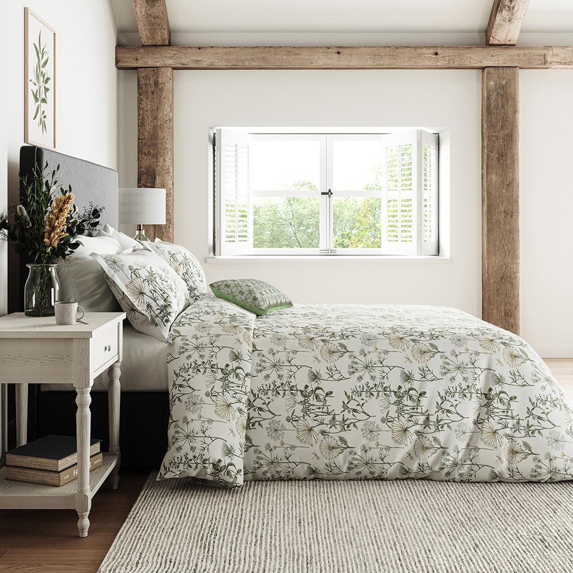 Wild Angelica Single Duvet Cover Set, Silver & Spring Leaf main product photo