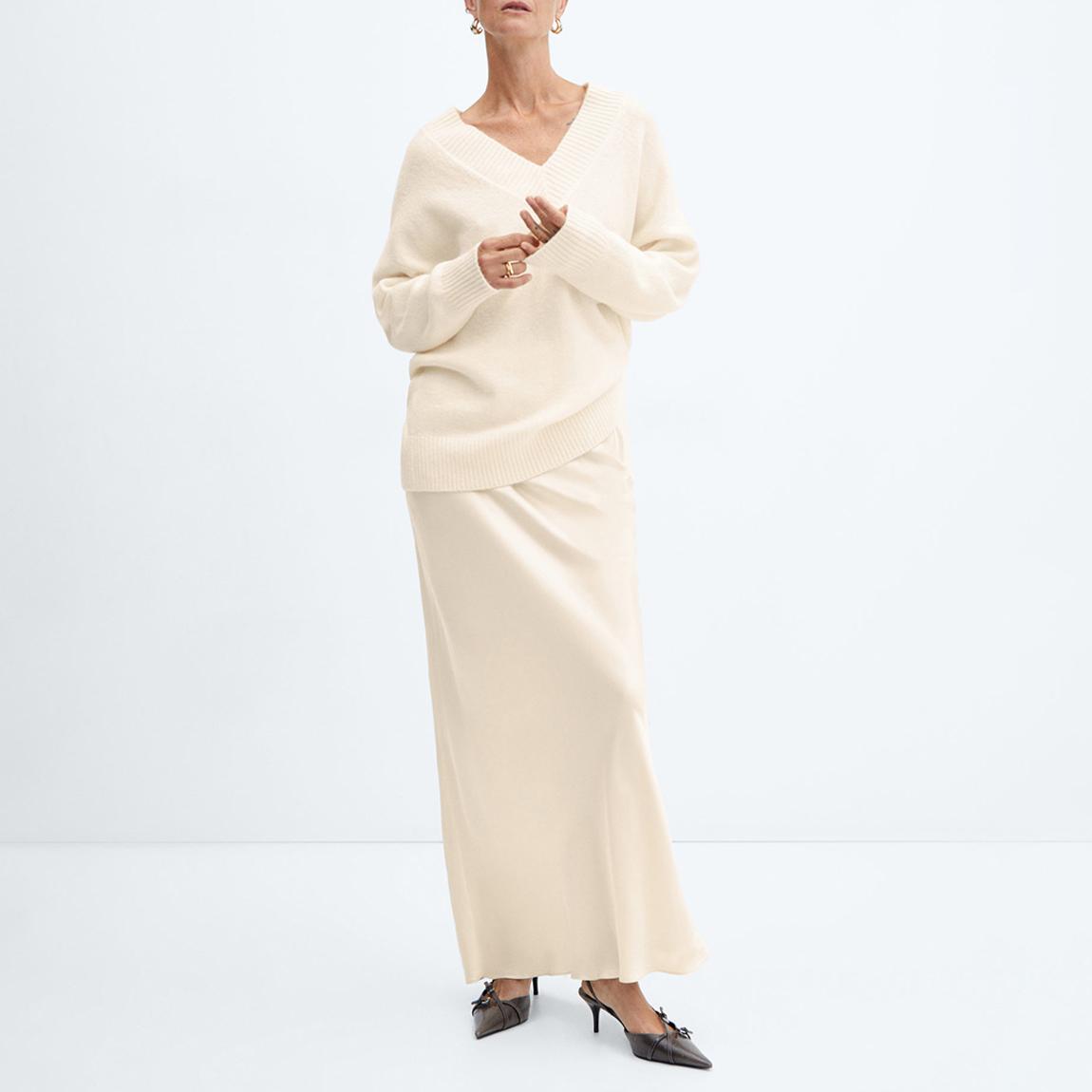 Ecru Oversized V-Neck Jumper main product photo