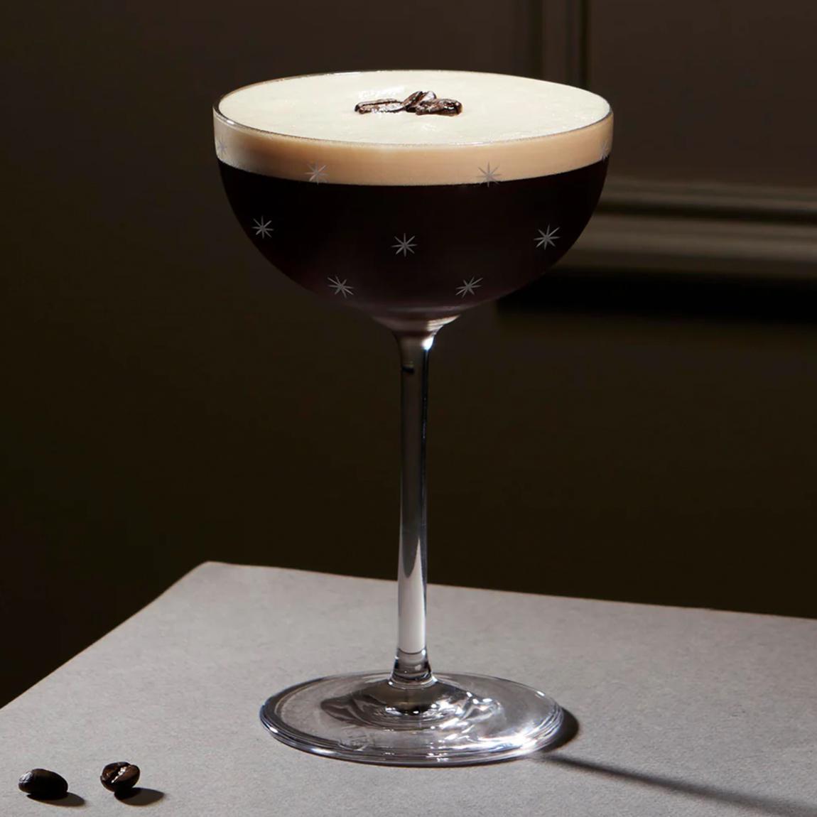 Set of 2 Cocktail Collection Star Cut Coupe main product photo