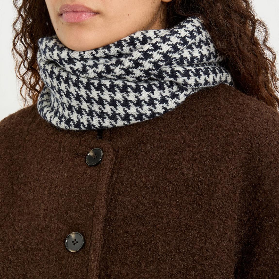 Navy/Organic White Houndstooth Cashmere Snood main product photo