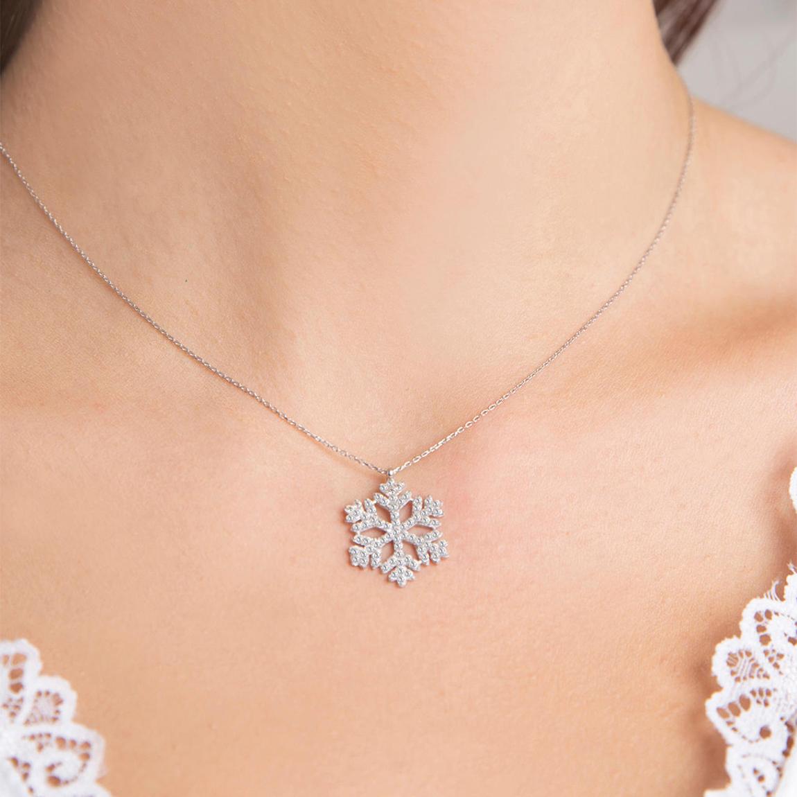 Silver Snowflake Pendant Necklace main product photo