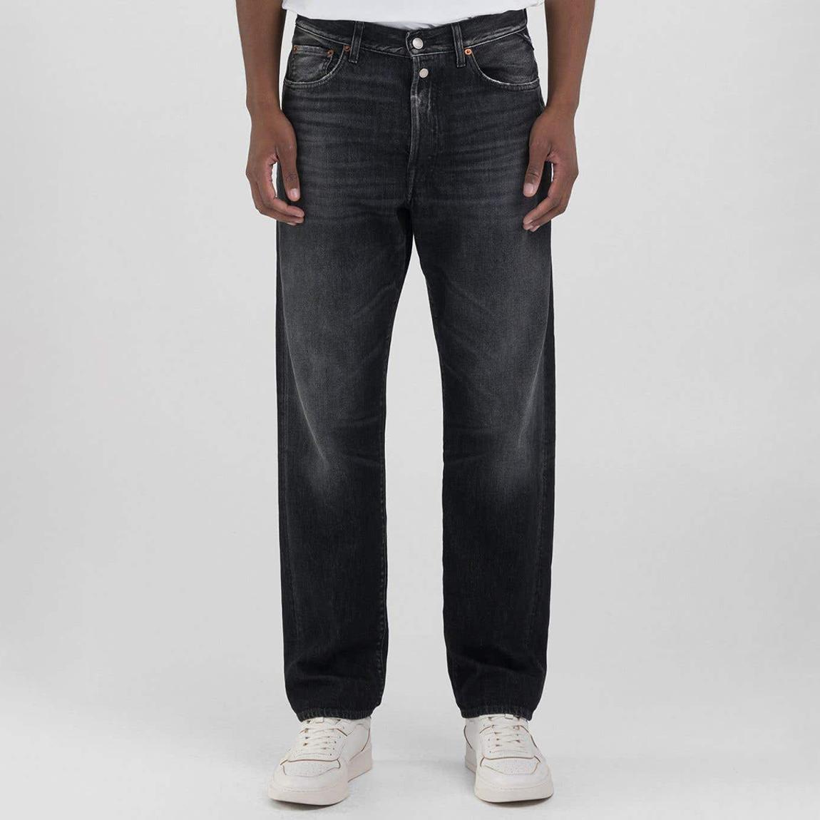 Black M9ZERO1 Eco Plus Straight Stretch Jeans main product photo