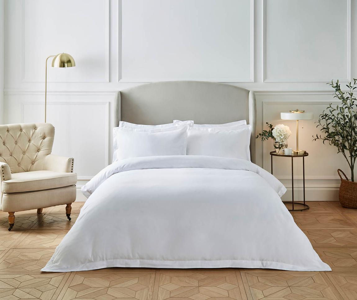 400 Thread Count Egyptian Cotton White Duvet set Double main product photo