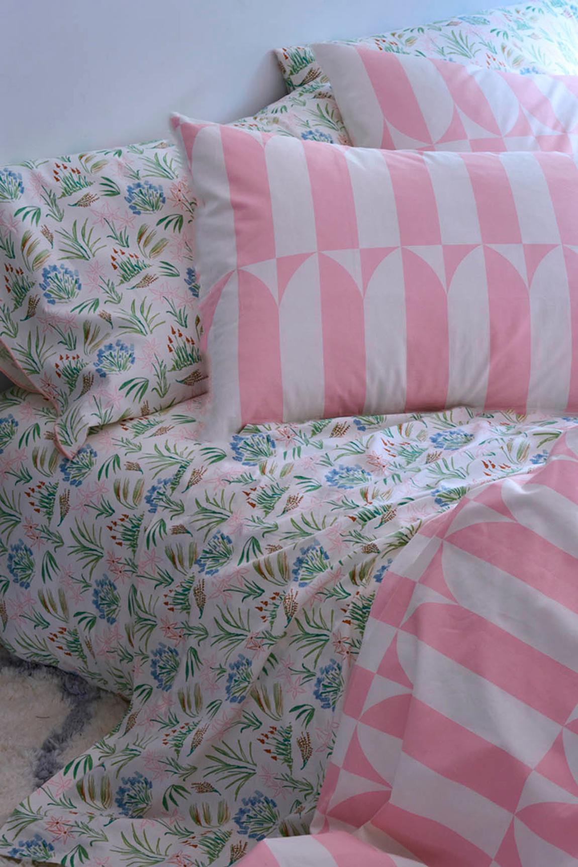 Pink Waverly Tile Duvet Cover Set Single main product photo
