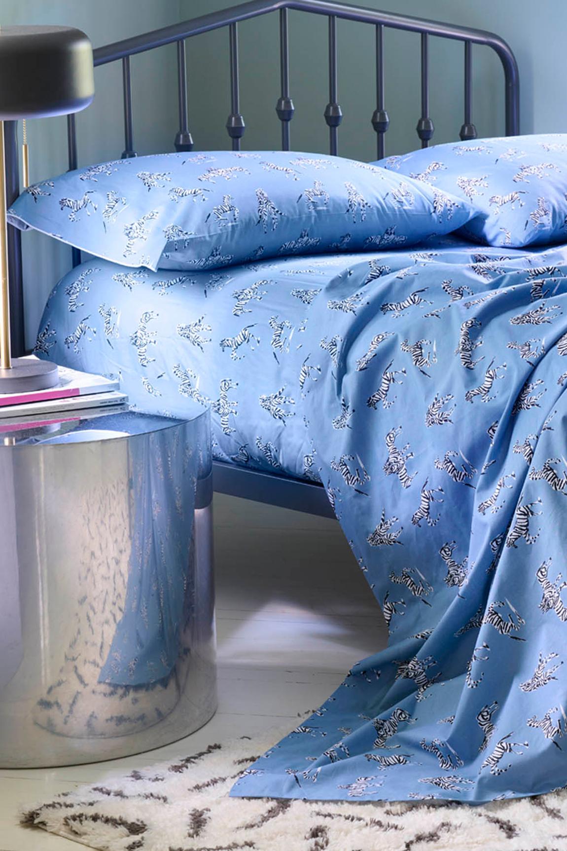 Blue Zebras in Love Fitted Sheet Superking main product photo