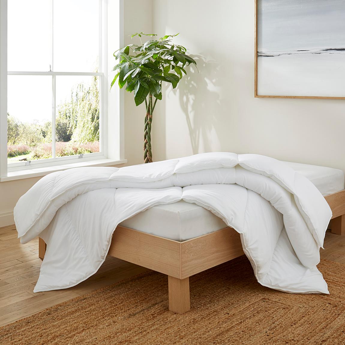 Martex 4.5 + 10.5 Tog Synthetic White Duvet Superking main product photo