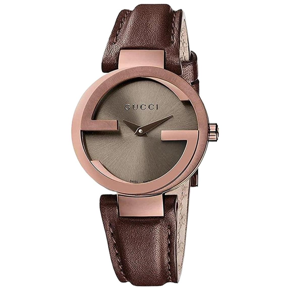 GUCCI 時計ディスプレイ ブラウン Gucci Gucci YA133504 Interlocking Brown Dial Ladies Watch - BrandAlley
