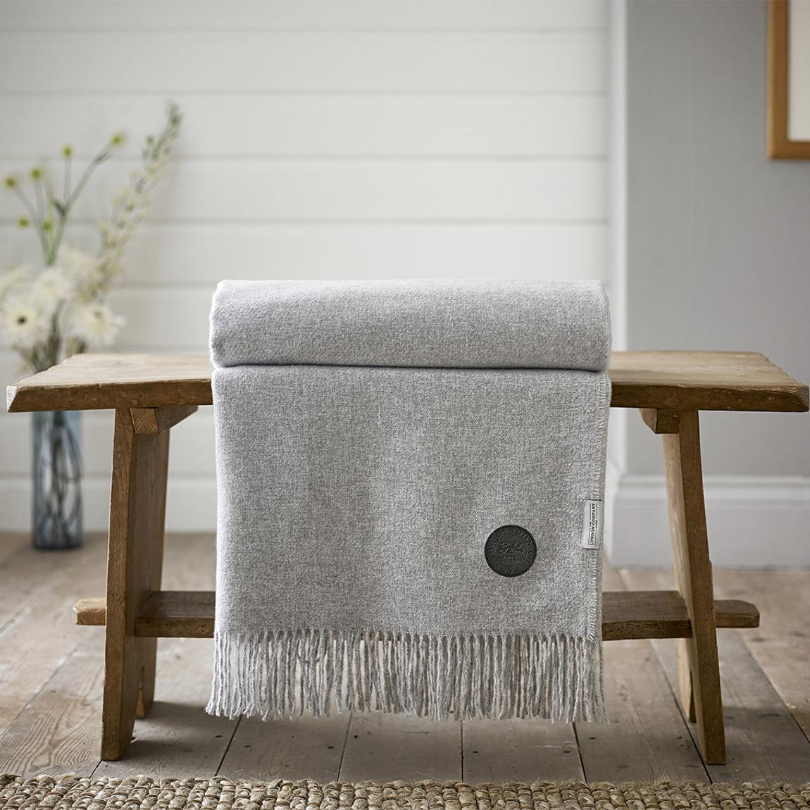 Arthington Throw 130x180cm, Grey main product photo