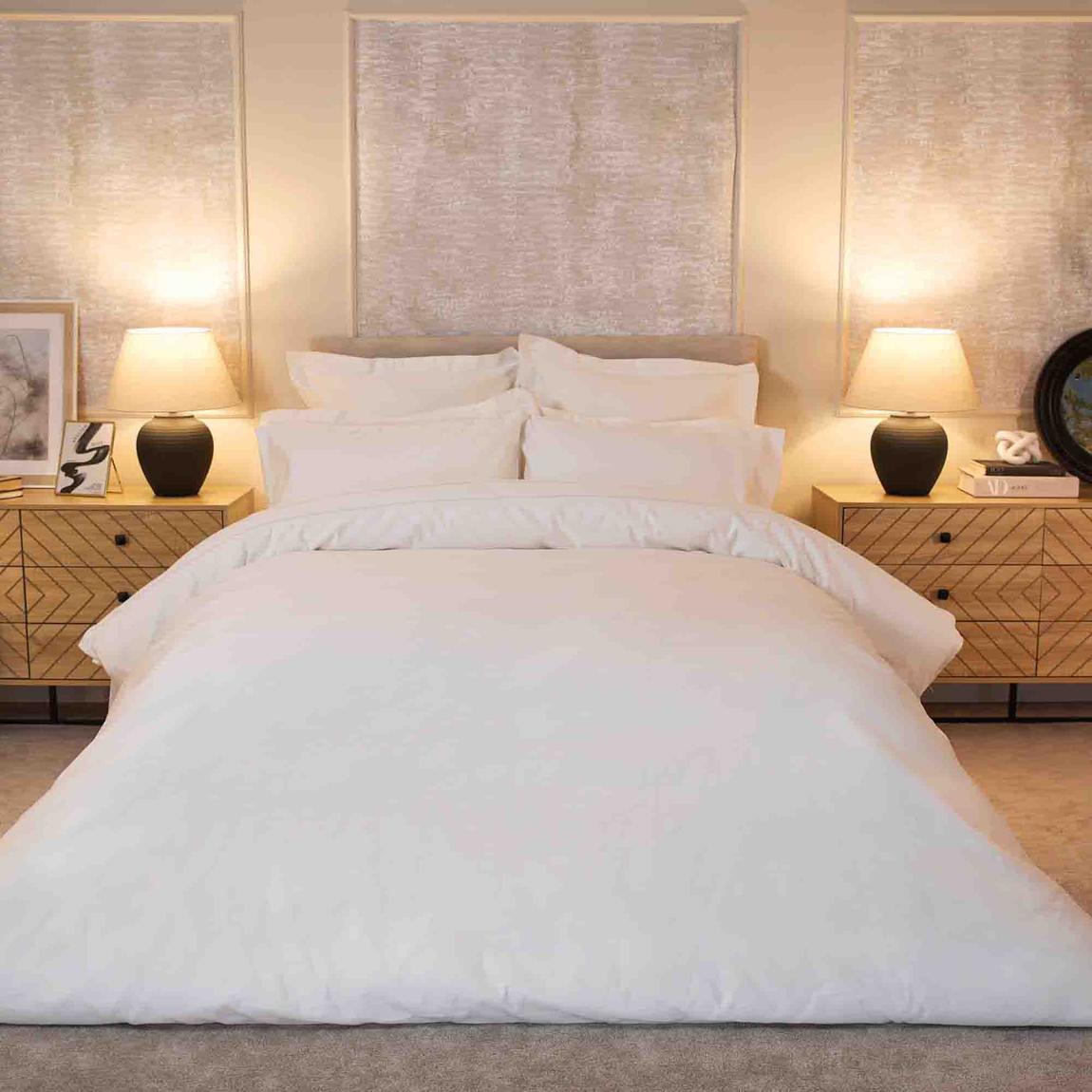Belledorm 100% Egyptian Cotton 1000TC Duvet Cover Double,White main product photo