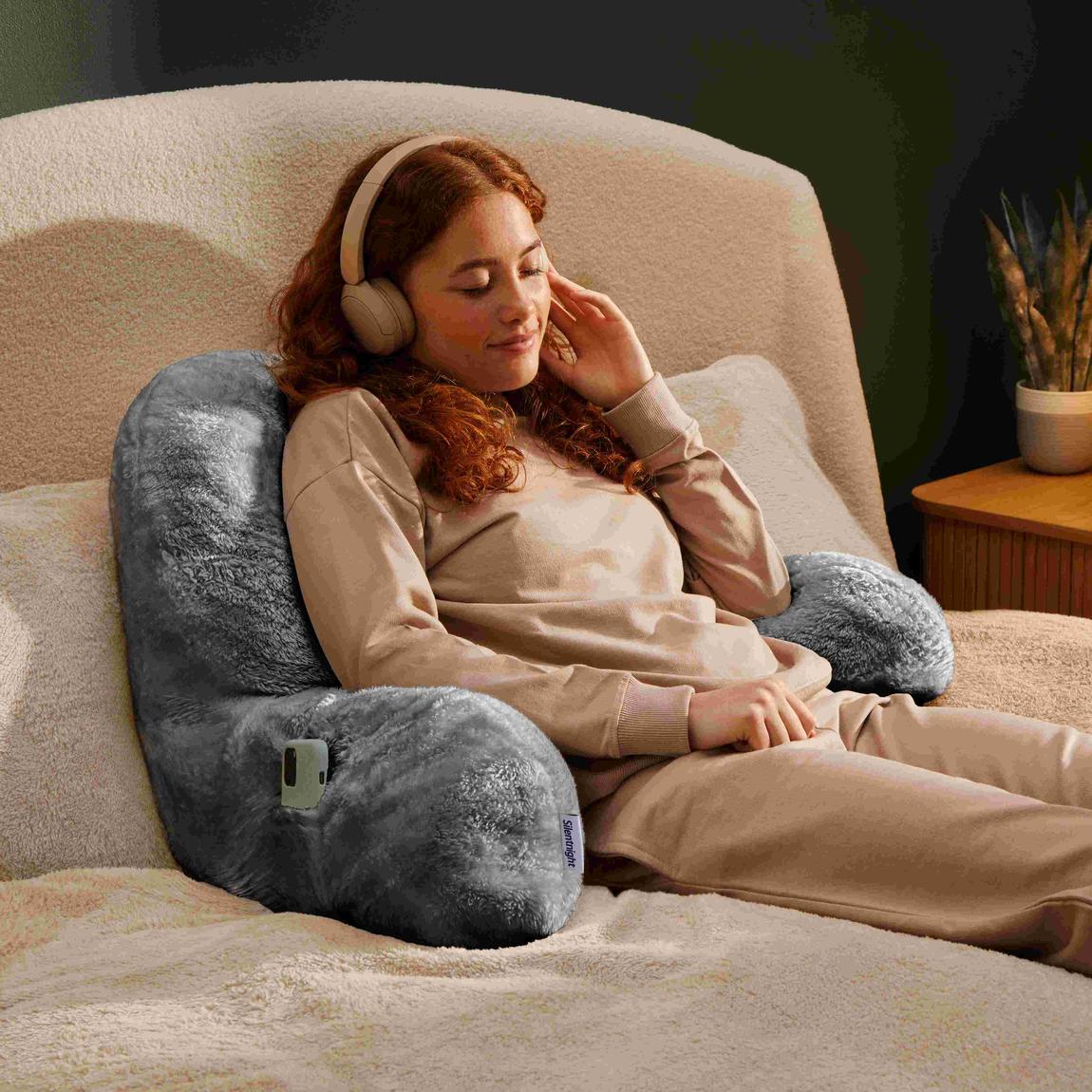 Silentnight Cosy Cuddles Cuddle Pillow main product photo