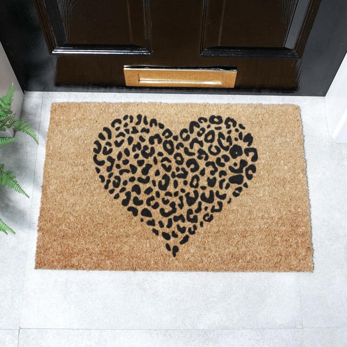 Leopard Pint Heart Doormat 60x40cm main product photo