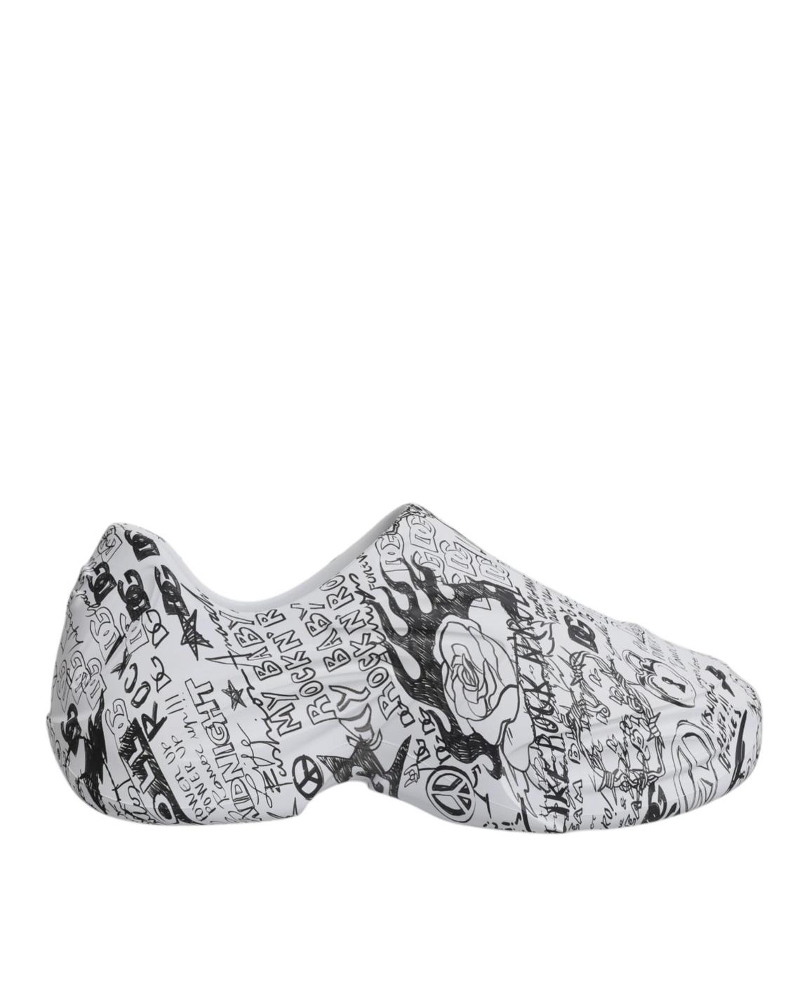 Black/White Low Top Sneakers main product photo