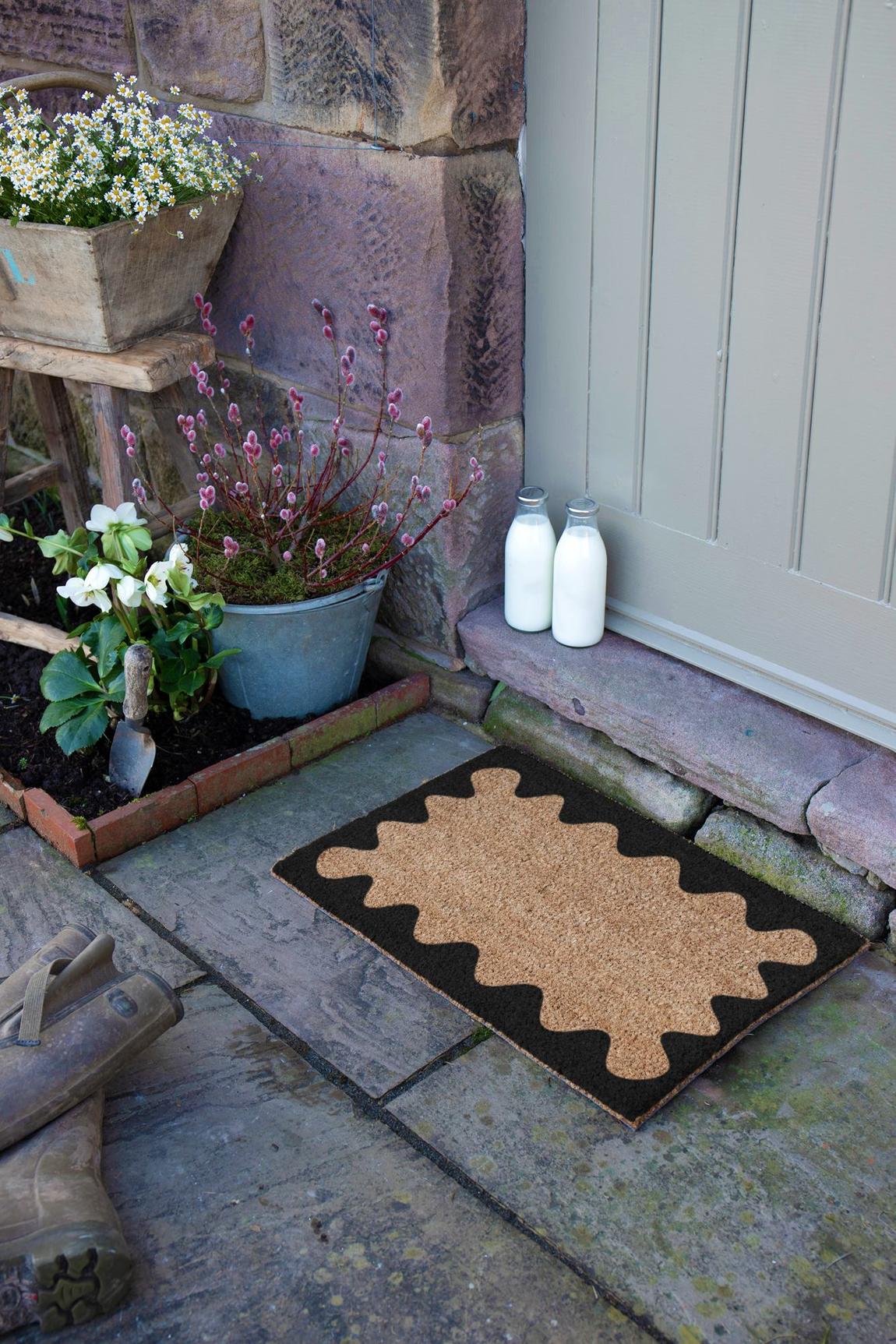 Wavey Frame Doormat 60 x 40cm main product photo