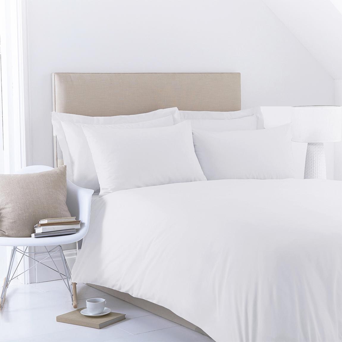 Poetry Plain Dye Single White Duvet Cover Set main product photo