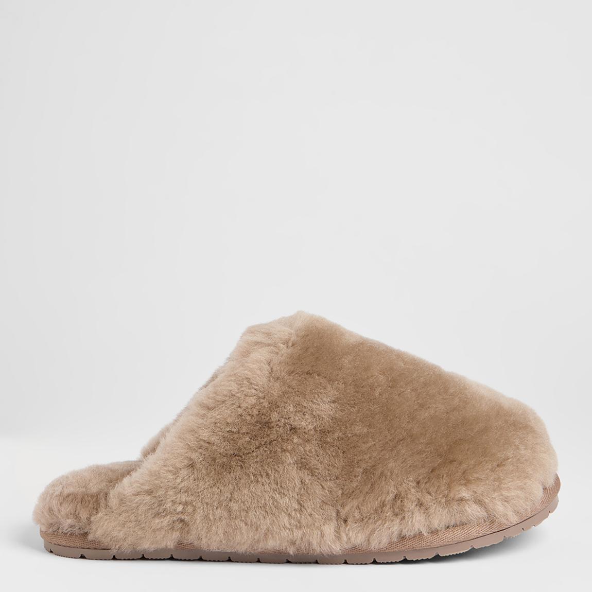 Woman's Mink Furout Mule
main product photo