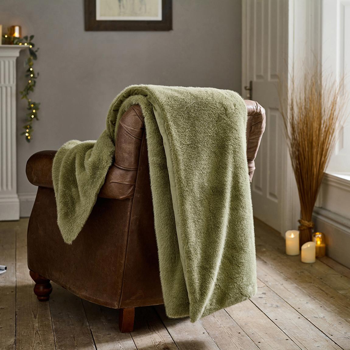 Ashford 130x180cm Throw, Sage main product photo