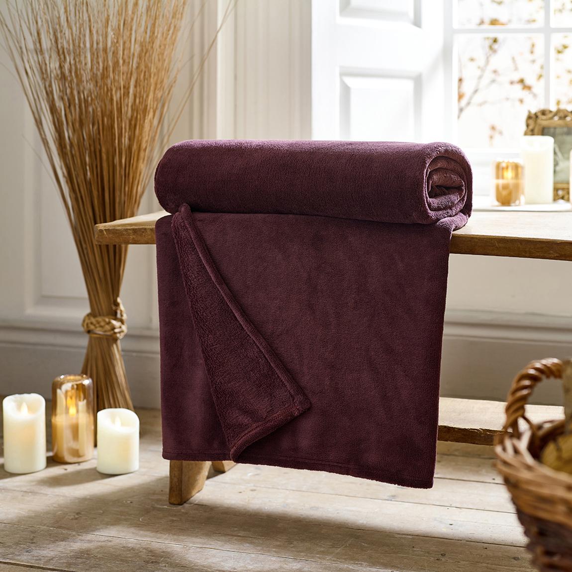 Snuggle Touch 140x180cm Blanket, Wine main product photo