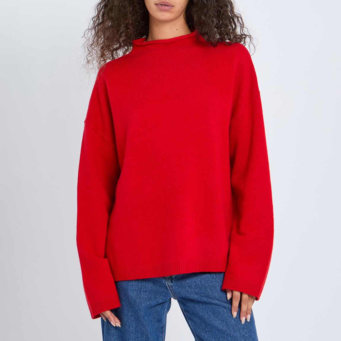 RED ROLL CASHMERE BLEND EDGE FUNNEL main product photo