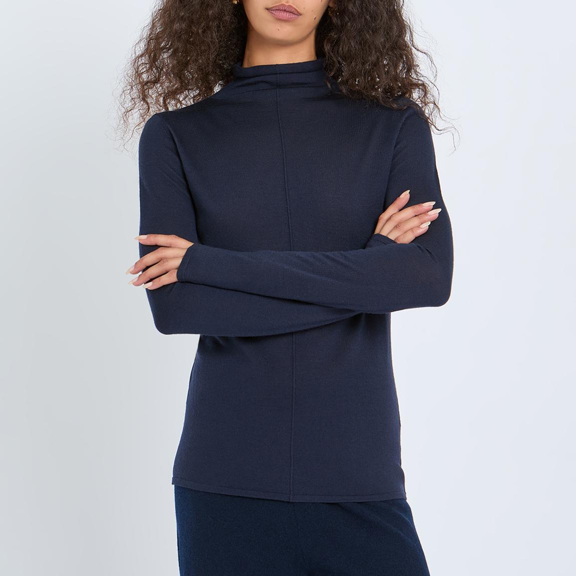 NAVY MERINO CF SEAM DETAIL POLO main product photo