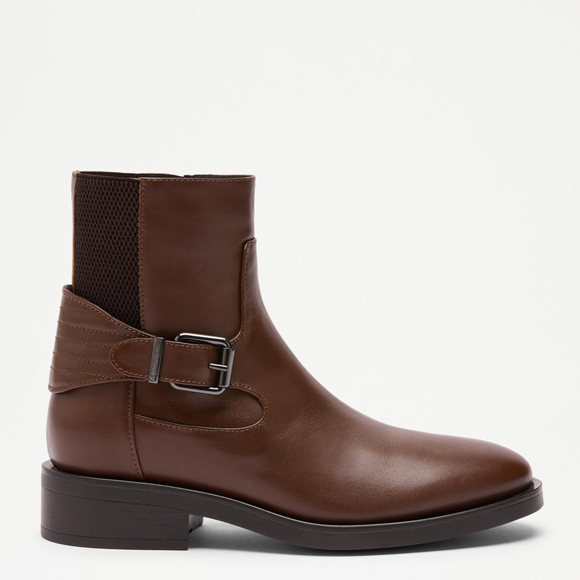 Flat Short Boot Clean main product photo