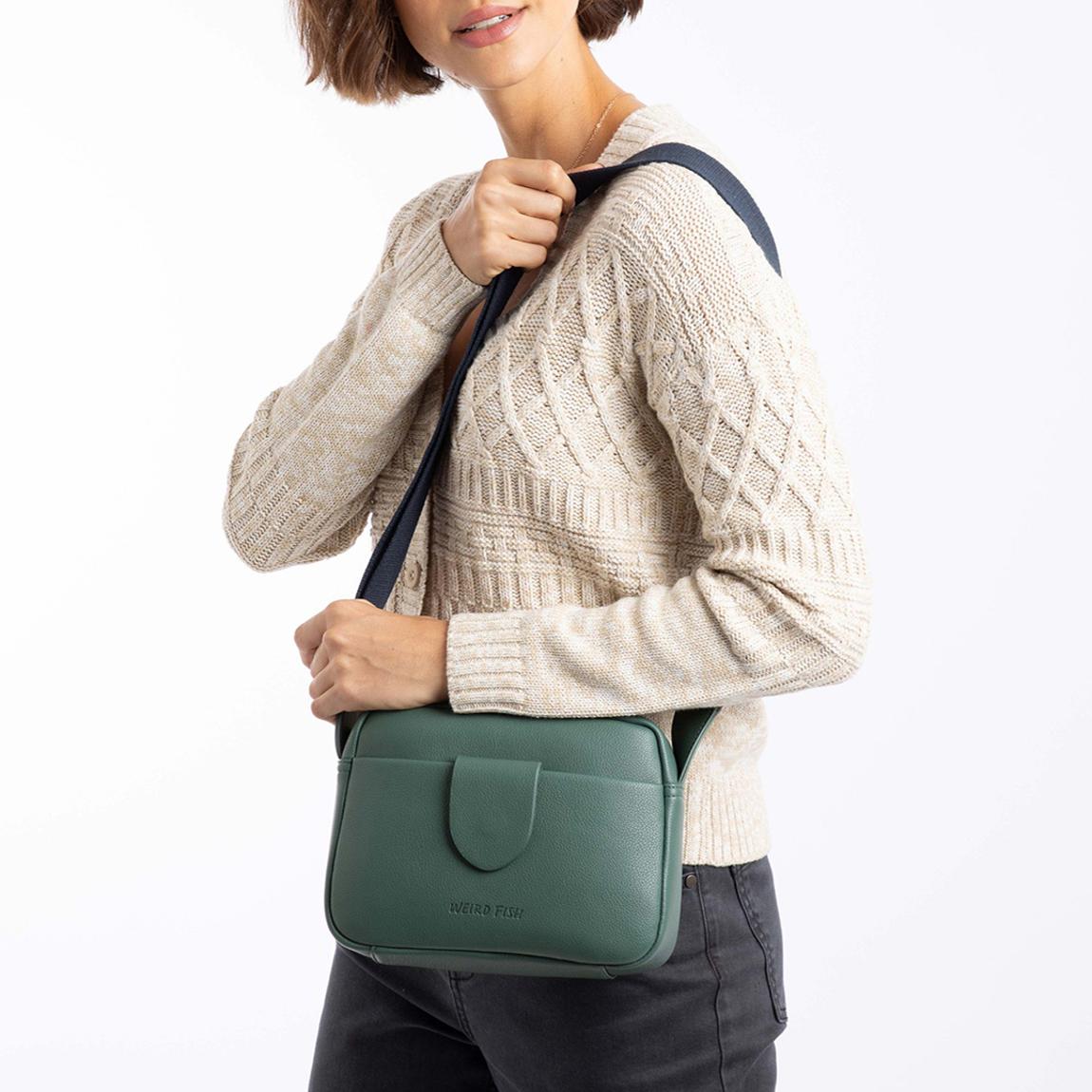 Cross Body Bag main product photo