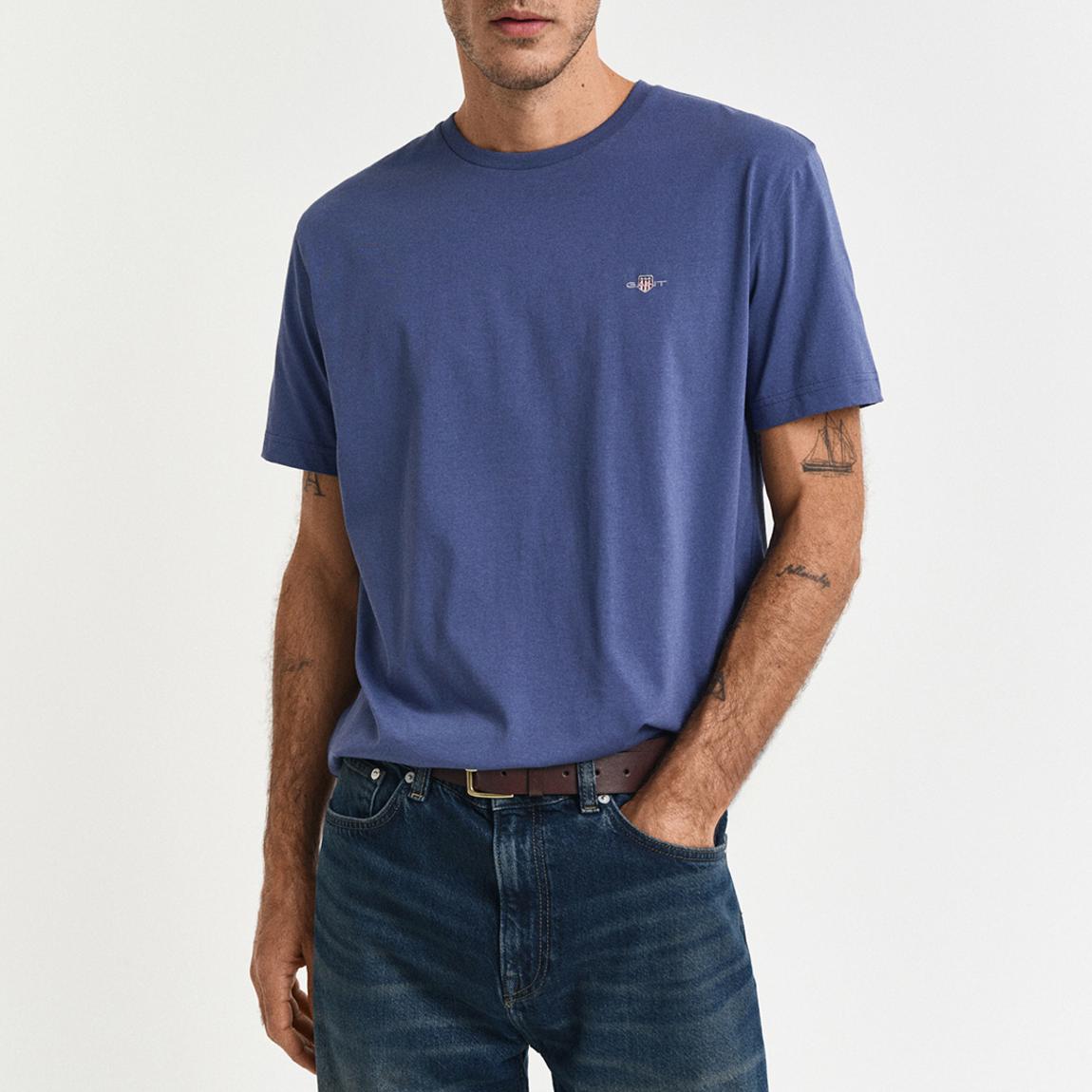 Navy Regular Fit Shield T-shirt main product photo