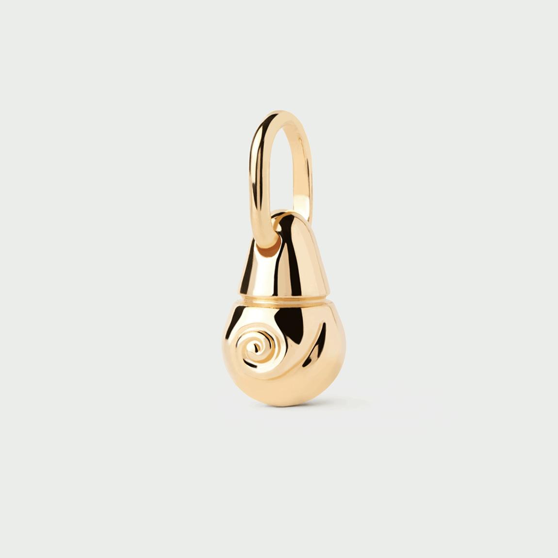18K Gold Plated Shell Pendant main product photo